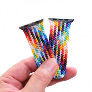 سوار ساعة من المطاط