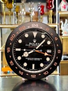 ساعة رولكس جدارية