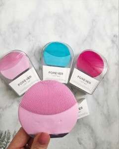 جهاز فوريو  لتنظيف البشرة