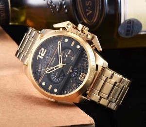 ساعة ديزل كستك ستيل DIESEL