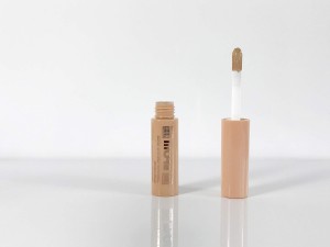 خافي عيوب MORE Cover And Blur Concealer - بيج داكن درجة 03