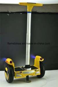 سكوتر التوازن مع مقود  مع ضوء واصدار دخان