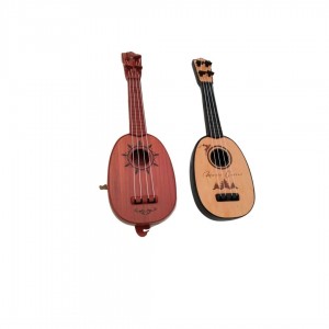 جيتار صغير للأطفال