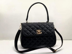 حقيبة يد وكتف نسائي شانيل يد جلد CHANEL