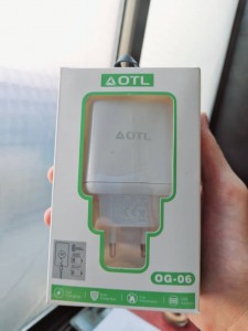 راسية شاحن OTL SUPER FAST CHARGING OG-06 65W