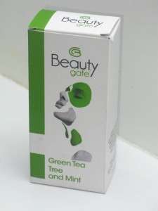 قناع طيني بخلاصة النعناع وشجرة الشاي  من Beauty Gate