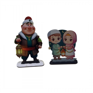 شخصية رمضان فنانيس مع قاعدة خشب